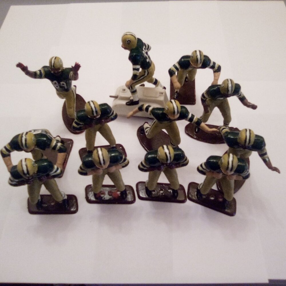 Louis and Marx pro bowl live action football game pieces 1969 painted